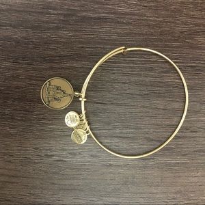 Alex and Ani Disney Cinderella’s Castle Bangle